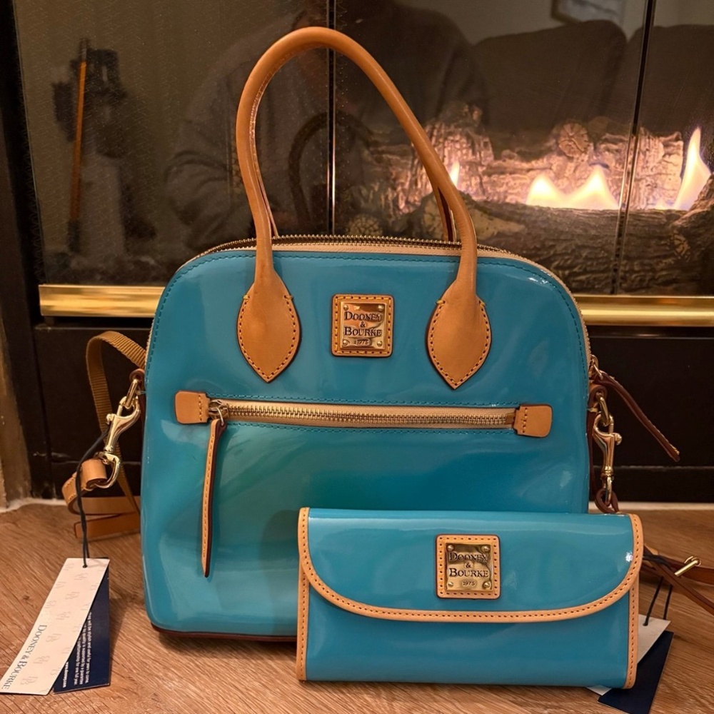 Dooney & Bourke Women's Domed Satchel with Continetal Clutch